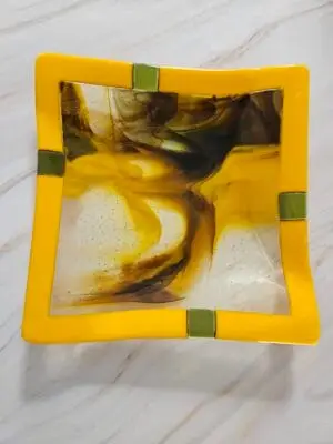 "Lemon Swirl" Square Plate 11" x 11"