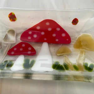 Mushroom Small Dish 4″ x 6″ - Fused Glass