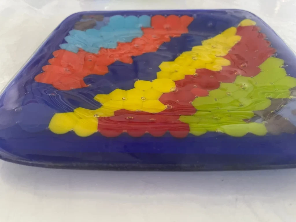 Rainbow Bubble Tray 9" x 9" - Image 2