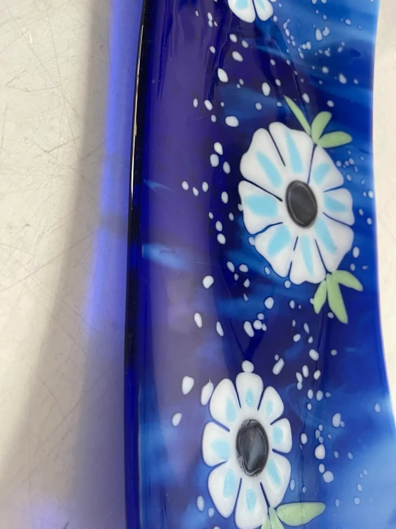 Petals Afloat - Image 3