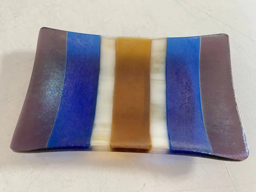 “Evening Tide” Small Dish 4″ x 6″ - Fused Glass