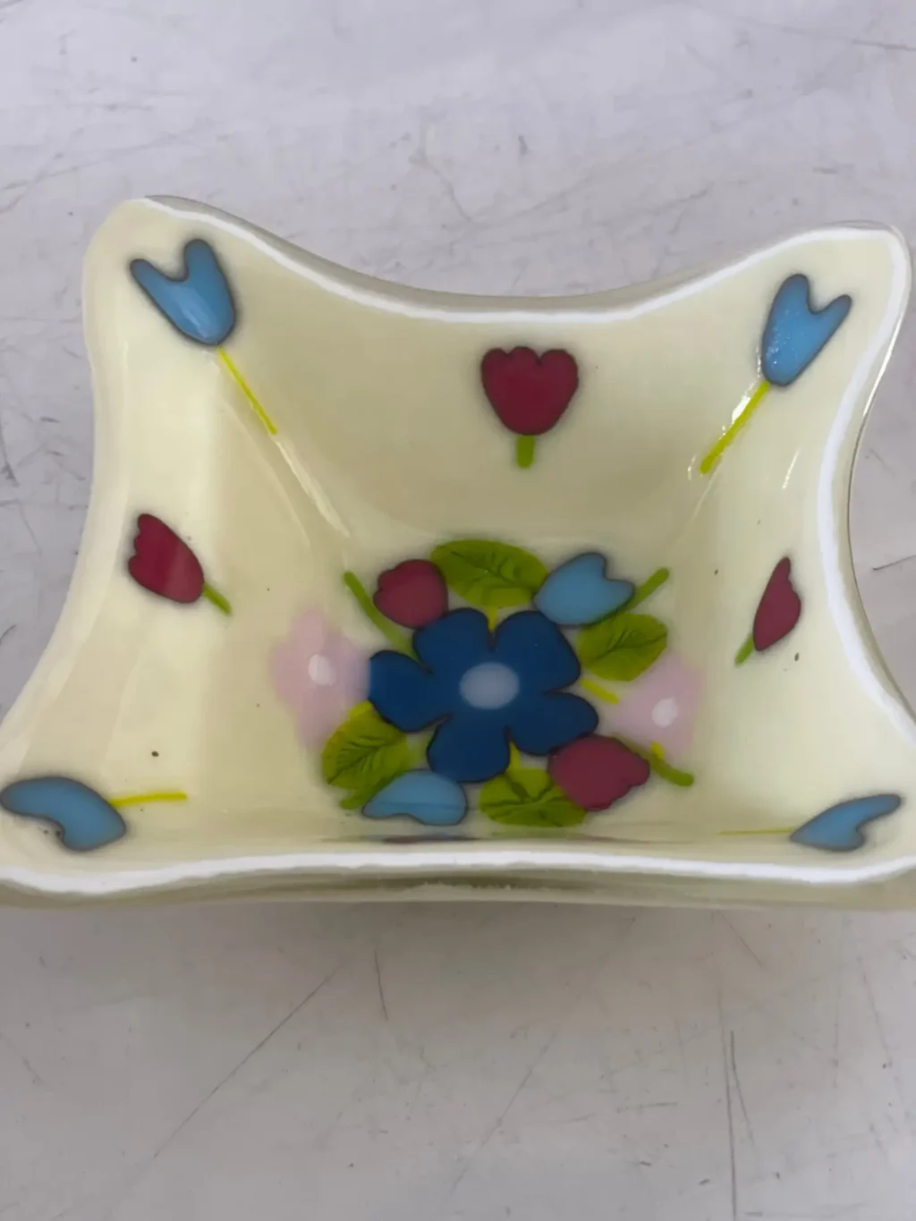 "Tulip Garden" Small Dish 5" x 5" - Image 3