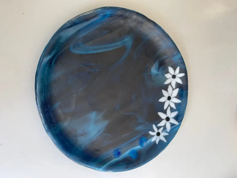Copper Blue and White Tray with Daisies 11" - Image 3