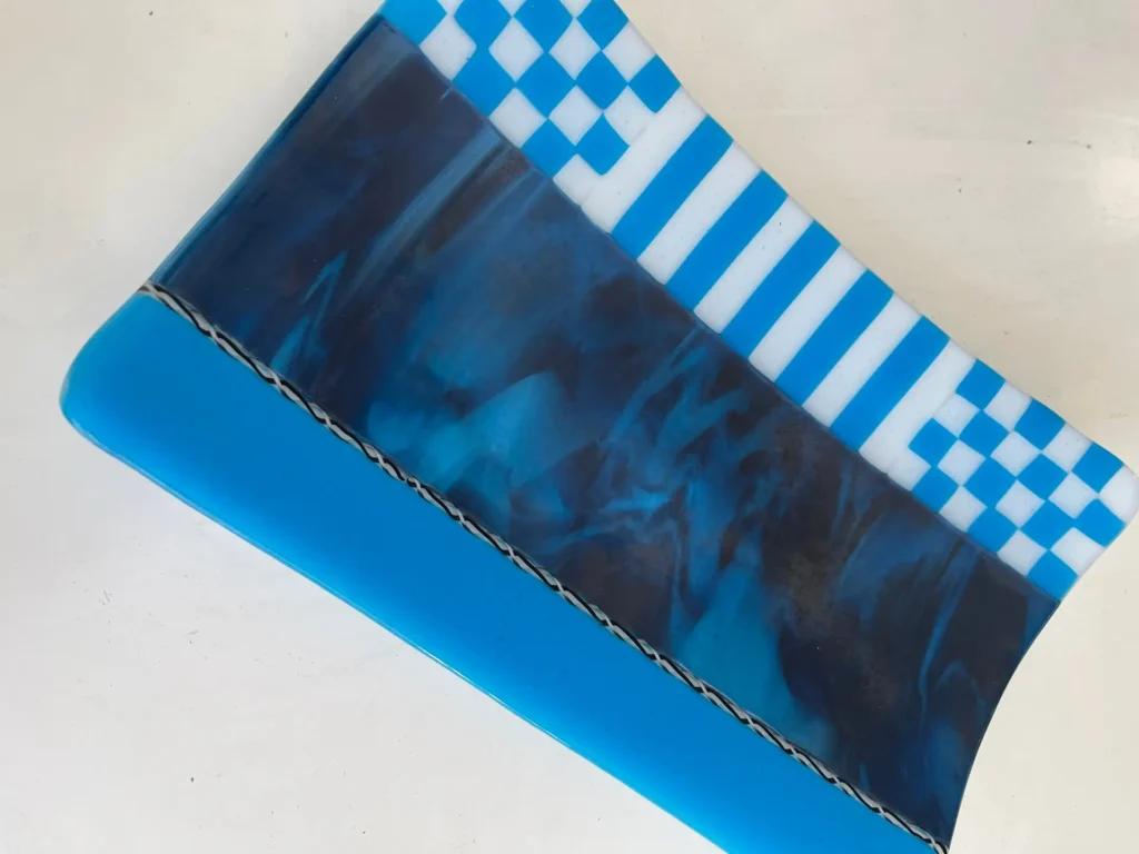 7" x 12" Blue and White Tray - Image 4