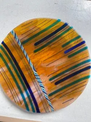 radiant-stripes-fused-glass-plate